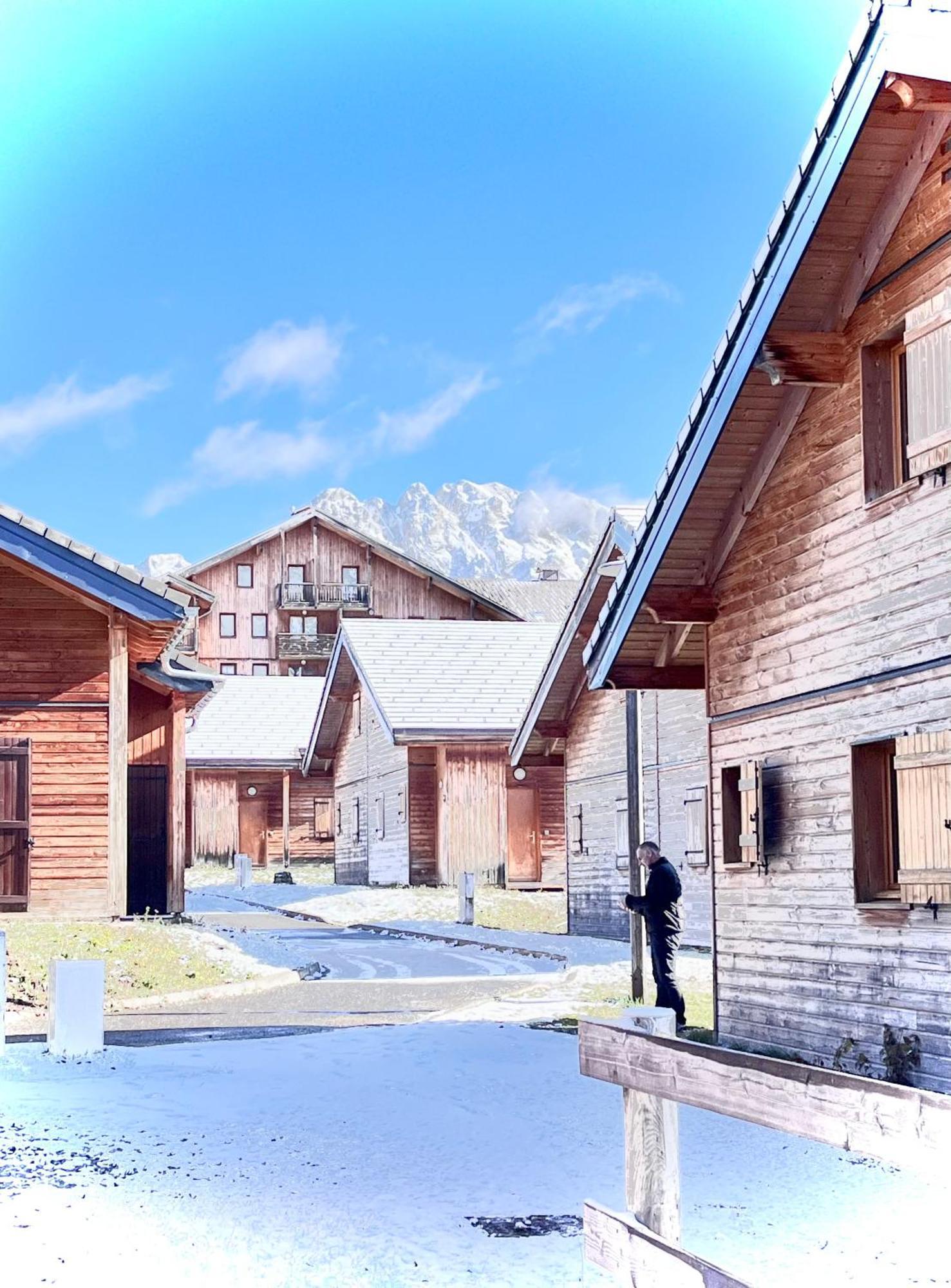 Appartement Chalets Du Super D Saint-Étienne-en-Dévoluy Exteriér fotografie