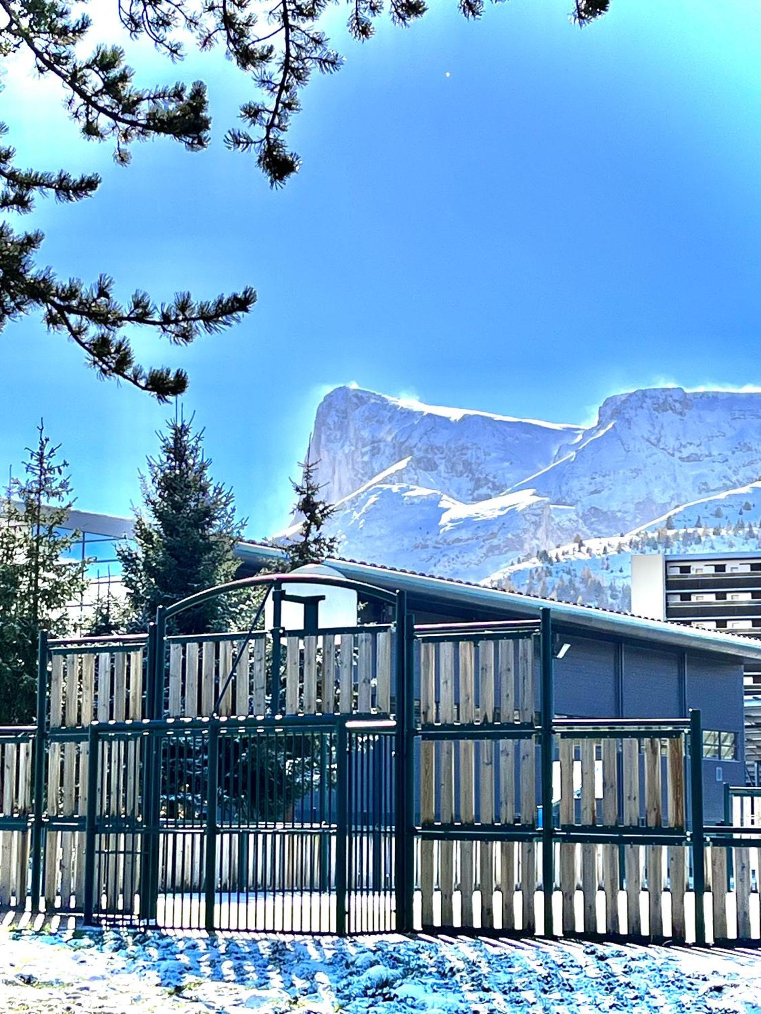 Appartement Chalets Du Super D Saint-Étienne-en-Dévoluy Exteriér fotografie